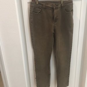 NWOT Brown Denim Jeans with Appliqué
